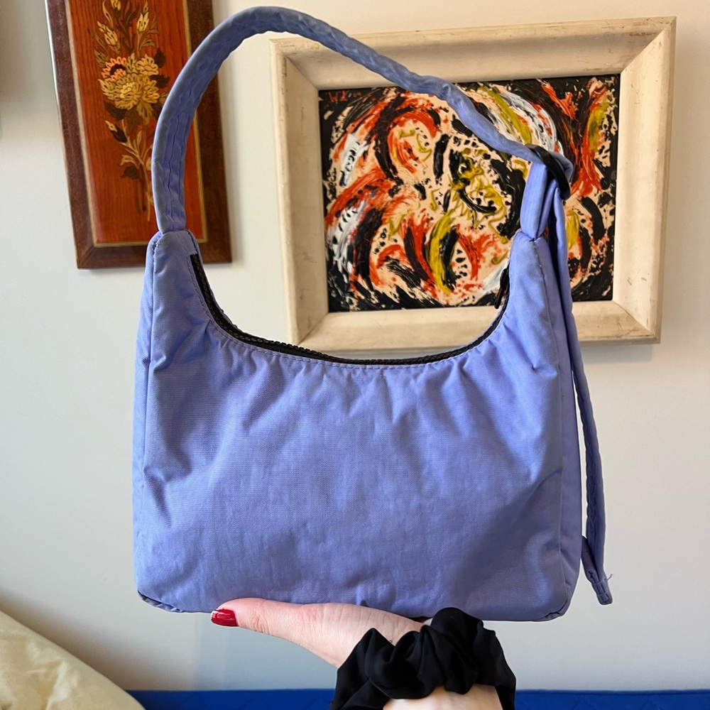 BAGGU purse
